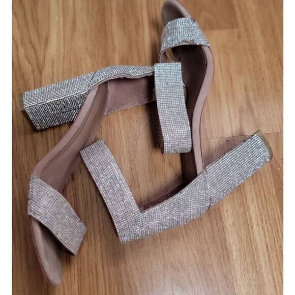 Jeffrey Campbell Lindsay Sandal/Nude Pump 7.5 - Picture 5 of 10